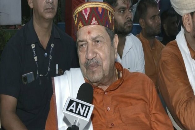 "We discussed modernisation, teaching Gita in madrasas with Muslim clerics", says RSS leader