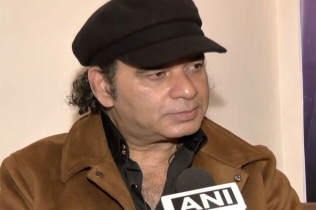 "This song is from them to humans": Mohit Chauhan dedicates his song 'Meri Aawaaz' to street dogs