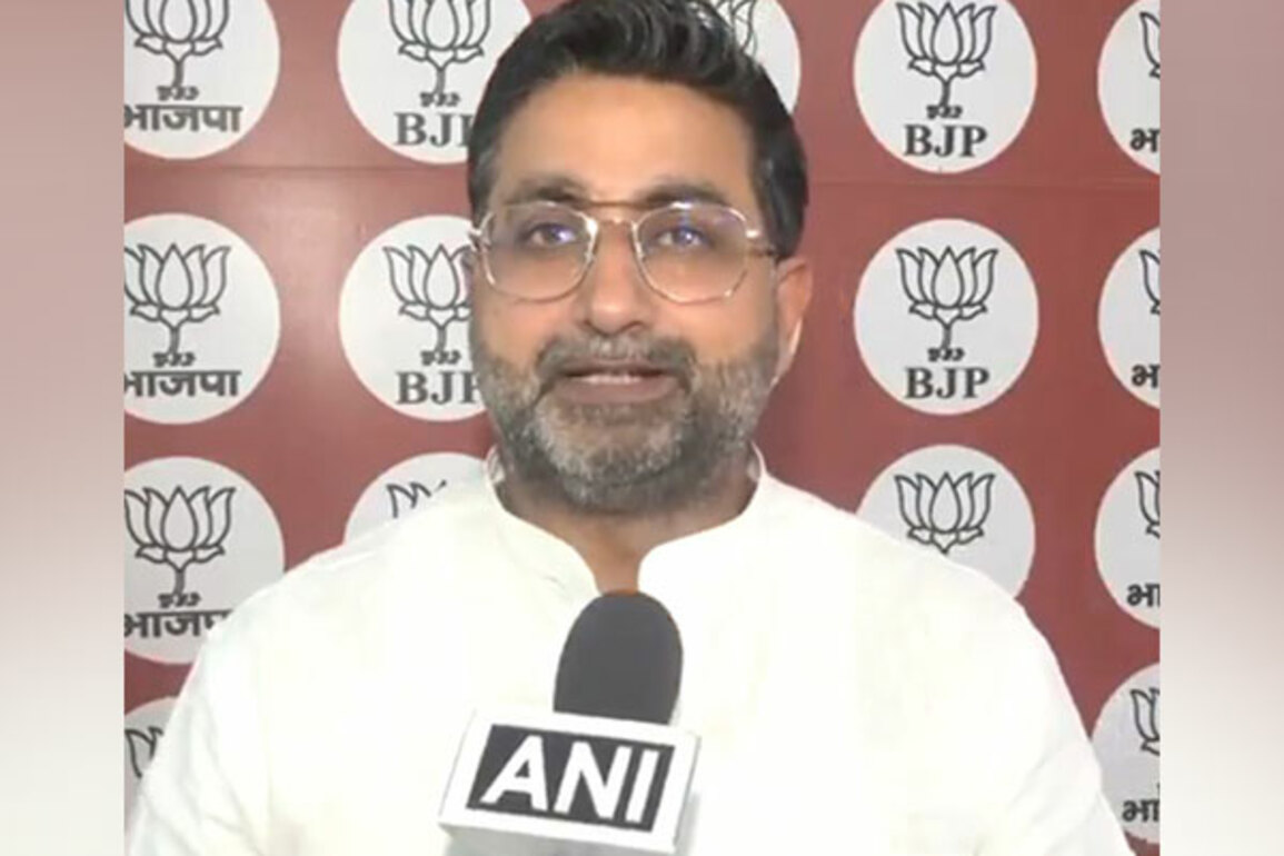 "Congress back to old strategy - mislead public, create confusion": UP Minister on Rahul Gandhi