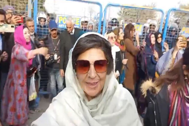 Imran Khan's sisters stage protest outside Adiala Jail; raise alarm over his health, security