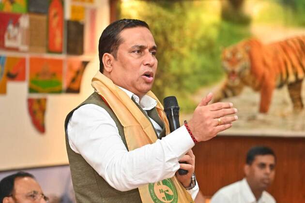 Assam Forest Minister reviews Kaziranga tourism preparedness, seeks stakeholder suggestions for integrated development