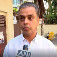 'In last 25yrs two families looted Mumbai...Mahayuti can only deliver justice': Milind Deora on BMC elections