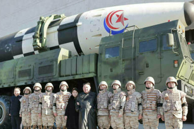 US sanctions top North Korean officials