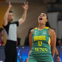(SP)CHINA-CHANGSHA-BASKETBALL-WARM UP MATCH-CHN VS BRA(CN)