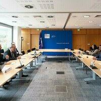 Minister of Economy discusses strengthening bilateral cooperation in civil aviation with France