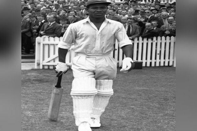 Vivian Richards pays tribute to 'true icon' Everton Weekes