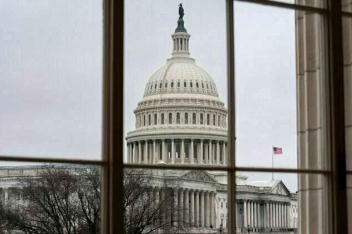 US lawmakers rush to avoid March 14 government shutdown 