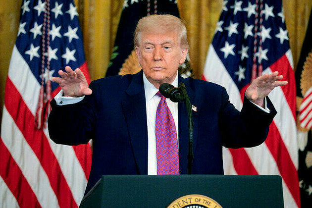 Trump urges petroleum producers to keep oil prices down