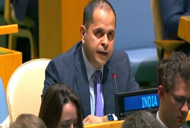 "Pakistan provides safe havens to terrorists and does so with impunity", India at UNGA