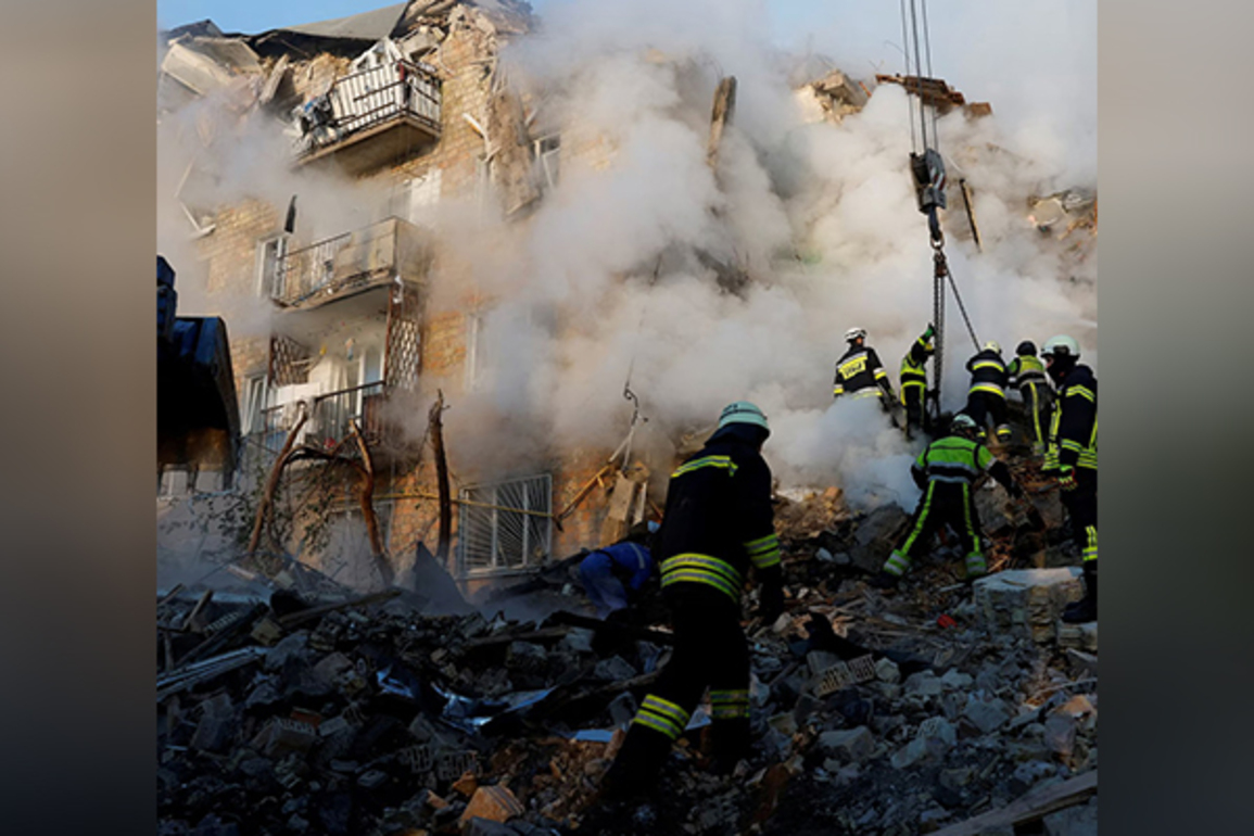 Russia launches long-range strikes on Ukrainian military targets