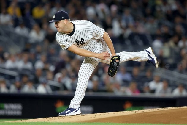 Aaron Judge doesn't homer but Yanks clinch postseason berth