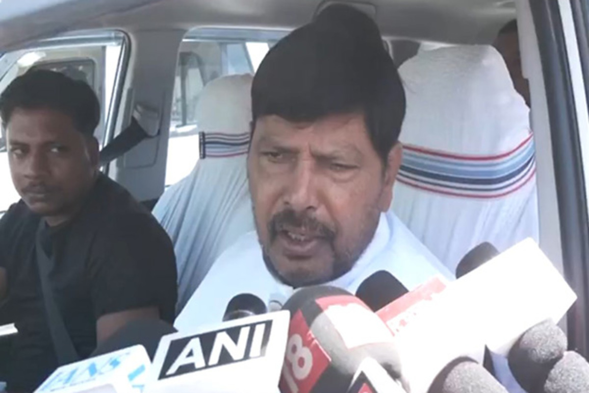 Ramdas Athawale meets Nitish Kumar, urges intervention amid Bodh Gaya protests