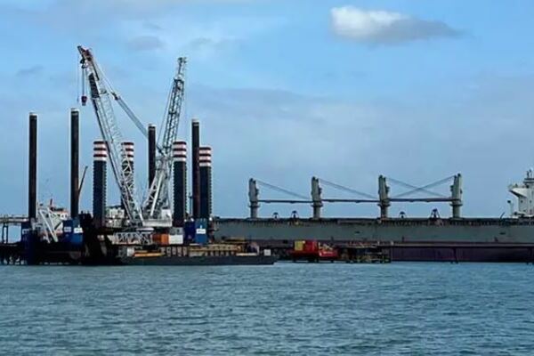 GEMCO wharf back in action after TC Megan destruction
