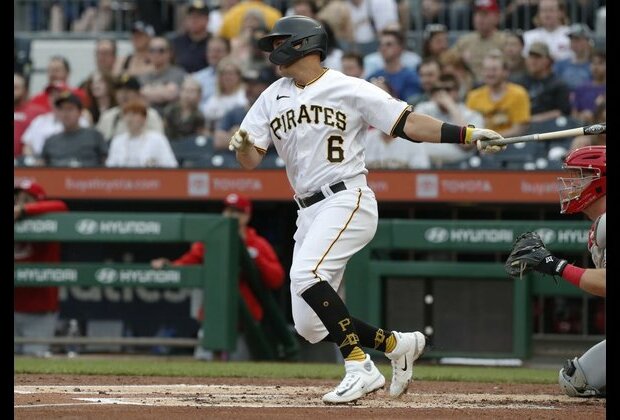 Pirates double up Reds for fifth straight win