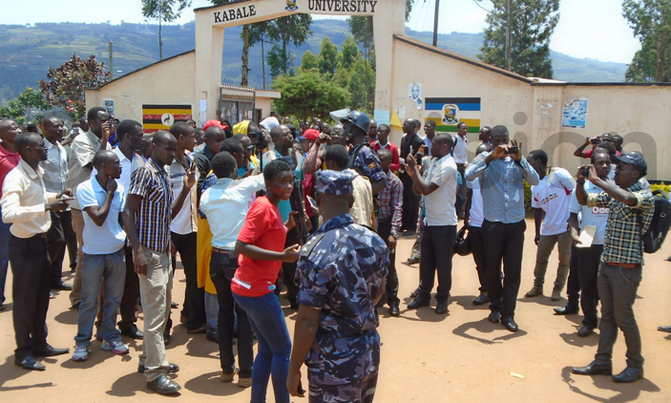 Kabale University students, lecturers arrested over strike Kabale University students, lecturers arrested over strike