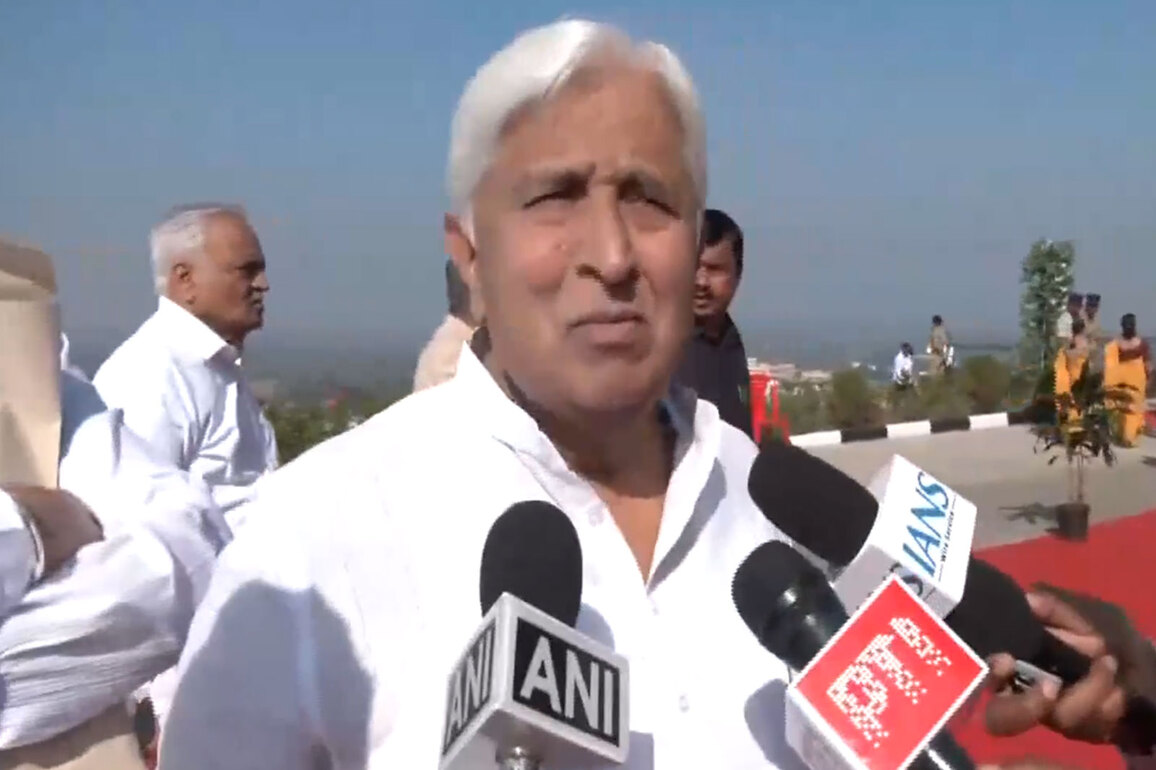 "We'll fight against govt, get justice for farmers": Karnataka Minister HK Patil over BJP protest against state govt