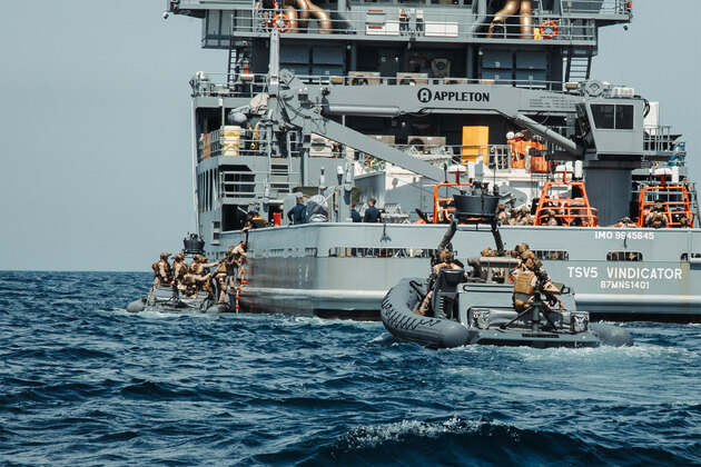 Tanker hanker: Russia sends submarine to escort tanker being pursued by US