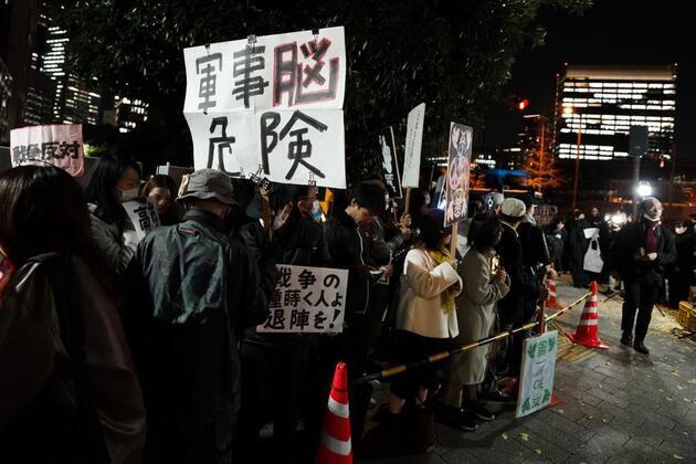 Column: When will Japan atone for its past sins?