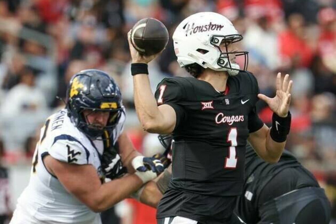 Conner Weigman, Houston stumble into matchup with UCF