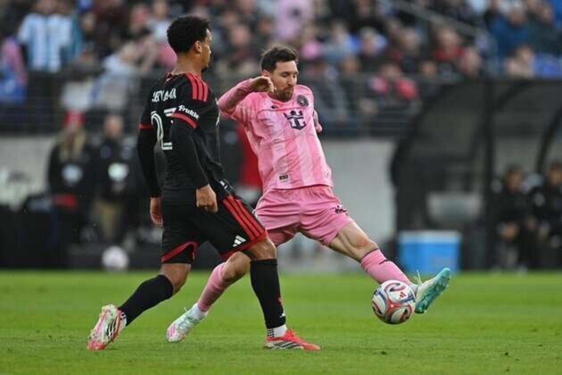 Huge Baltimore crowd sees Lionel Messi, Inter Miami edge D.C. United