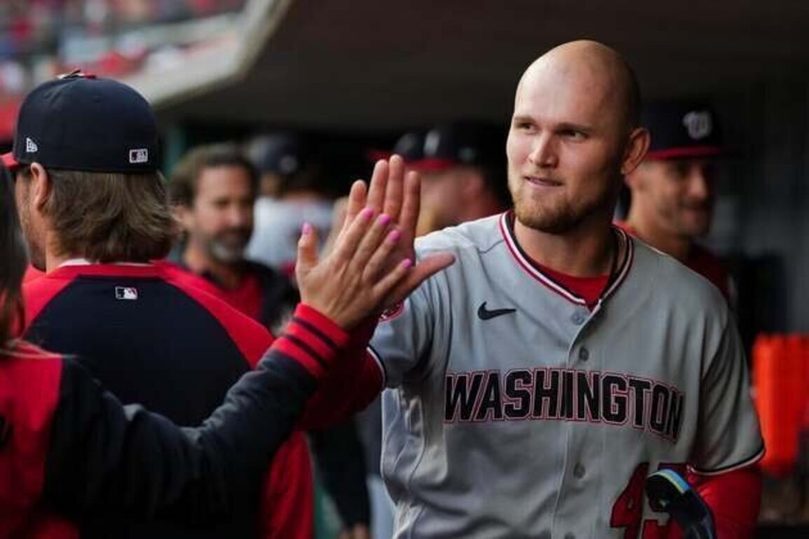 Nationals score early and often, break down Guardians for easy win