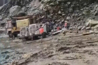 Sikkim: Chungthang-Phidang road in Mangan district restored, evacuation of stranded tourists begins