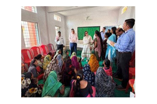 Madhya Pradesh: MoTA secretary takes stock of last-mile delivery of Tribal welfare schemes