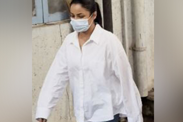 Shehnaaz Gill attends last rites of Shefali Jariwala