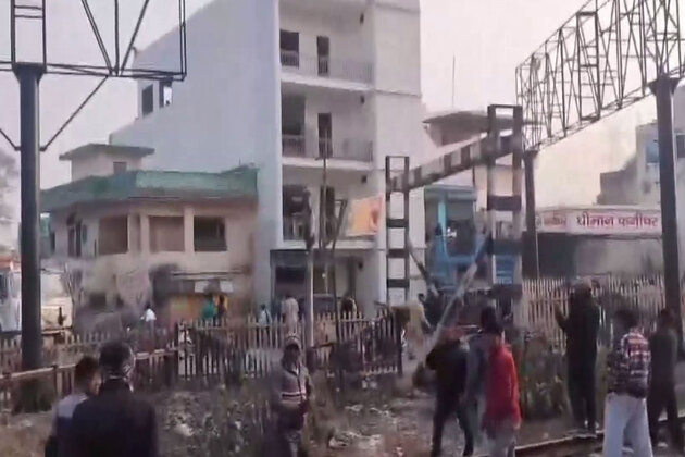 Uttarakhand: Protest turns violent in Rishikesh as locals block railway tracks, pelt stones; opposing Forest Dept's survey