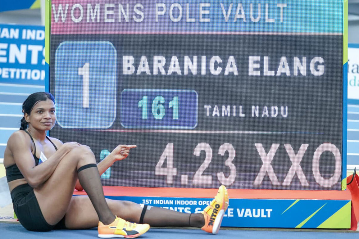 Baranica Elangovan sets new benchmark in women's pole vault