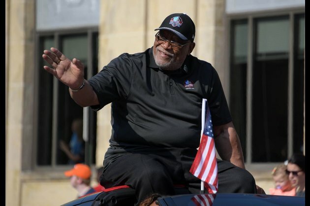 Pro Football Hall of Fame DE Claude Humphrey dies