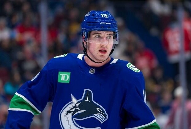 Canucks F Drew O'Connor gets 2-year, $5M extension