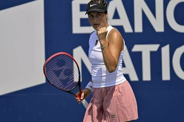Canada's Eugenie Bouchard wins opener in last event