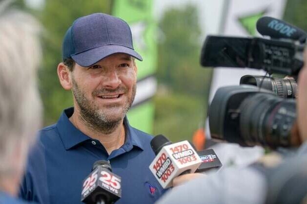 CBS NFL analyst Tony Romo arrested on suspicion of OWI