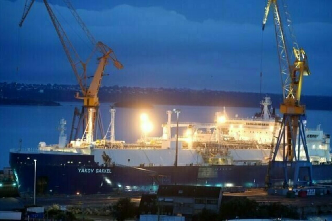 European shipyards sustain Russia's Arctic gas trade