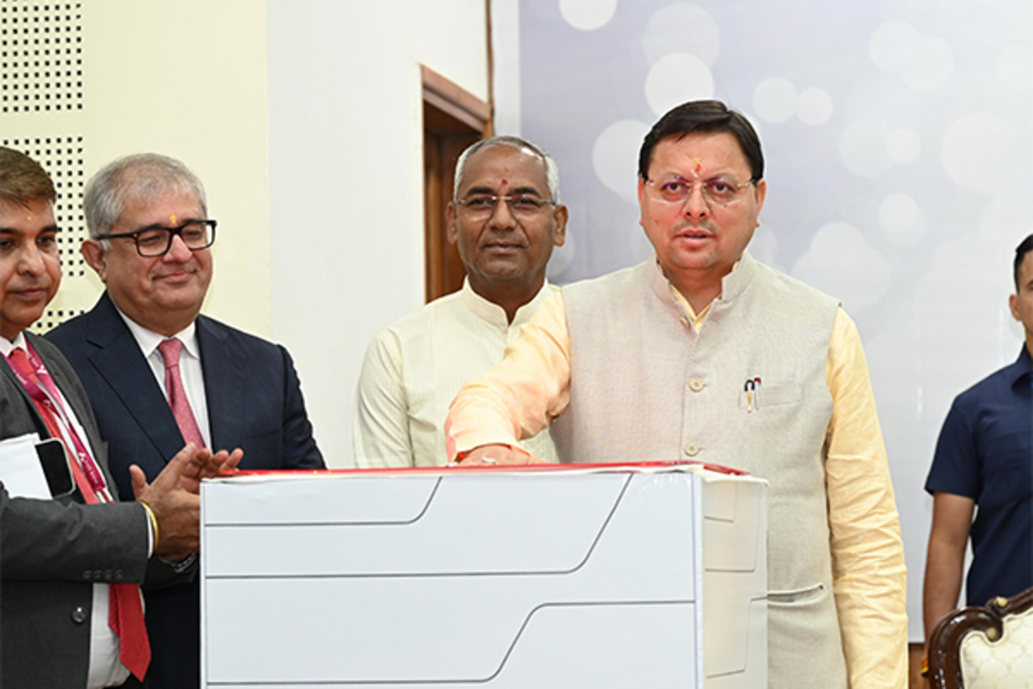 Uttarakhand CM Dhami inaugurated new branches of Axis Bank in Guptkashi and Jyotirmath