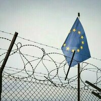 Illegal border crossings into Europe drop in Q1