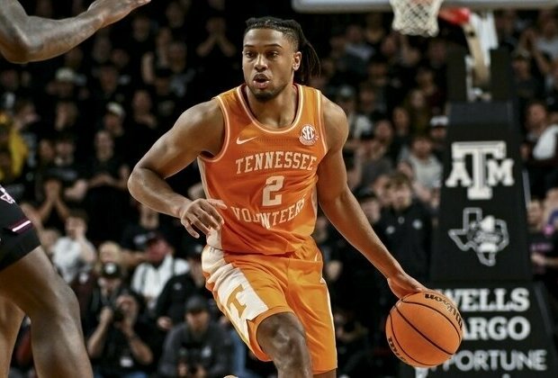 Chaz Lanier, No. 5 Tennessee look to take down LSU