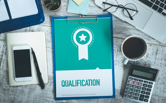 Should mandatory qualifications be introduced for protection advisers?