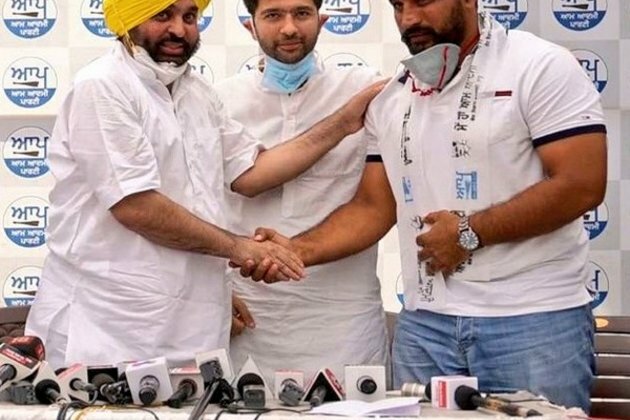 International Kabaddi player Gurlal Ghanaur joins AAP