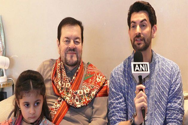 Neil Nitin Mukesh celebrates Ganesh Chaturthi with familly at Mumbai home