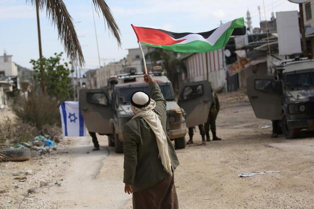 Daily World Briefing, Dec. 25