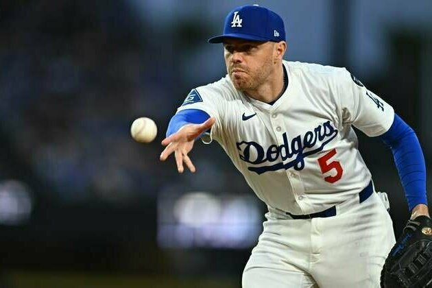 Dodgers activate 1B Freddie Freeman from IL