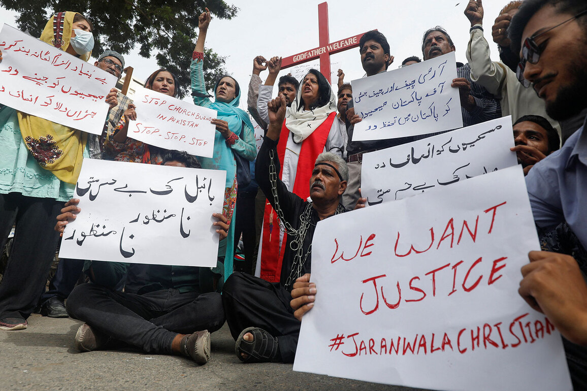 Pakistan: Two years later, Jaranwala mob violence victims still await justice