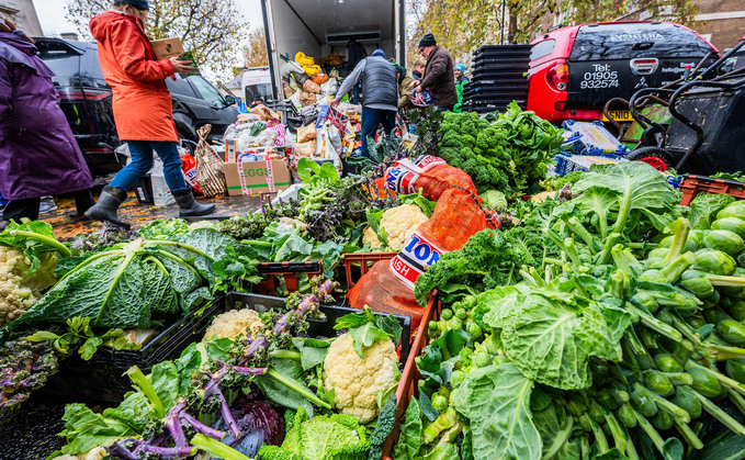 Farmers donate 6.7 tonnes of food providing 15,500 meals for London food bank