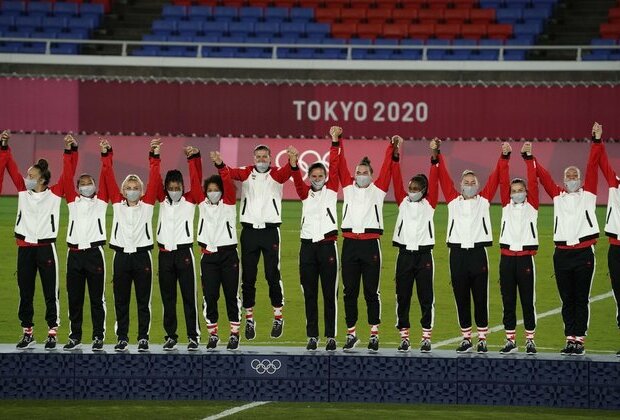 Olympics roundup: Canadian women win soccer gold