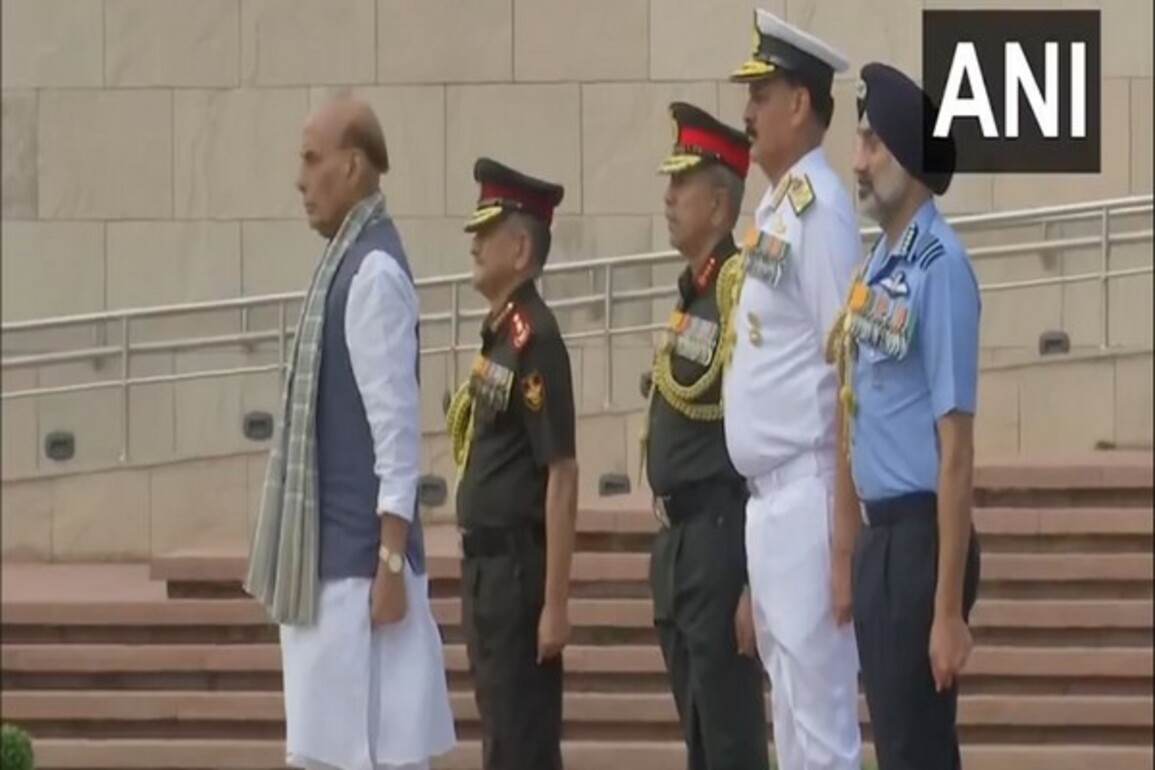 26th Kargil Vijay Diwas: Rajnath Singh, CDS, tri-services chiefs pay tribute at National War Memorial