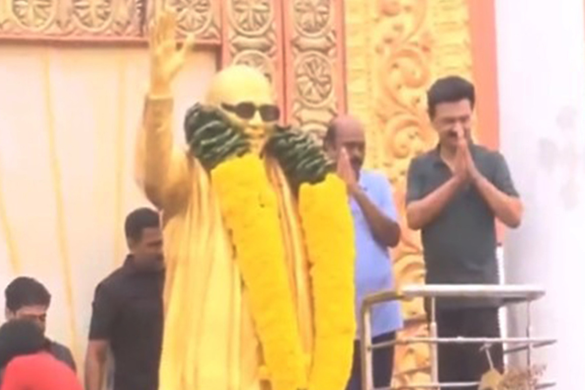 Tamil Nadu CM Stalin holds election campaign in Tiruvannamalai, pays tribute to Karunanidhi's statue
