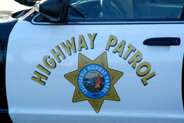 Two killed when Jeep veers off Interstate 8 into tree in El Cajon