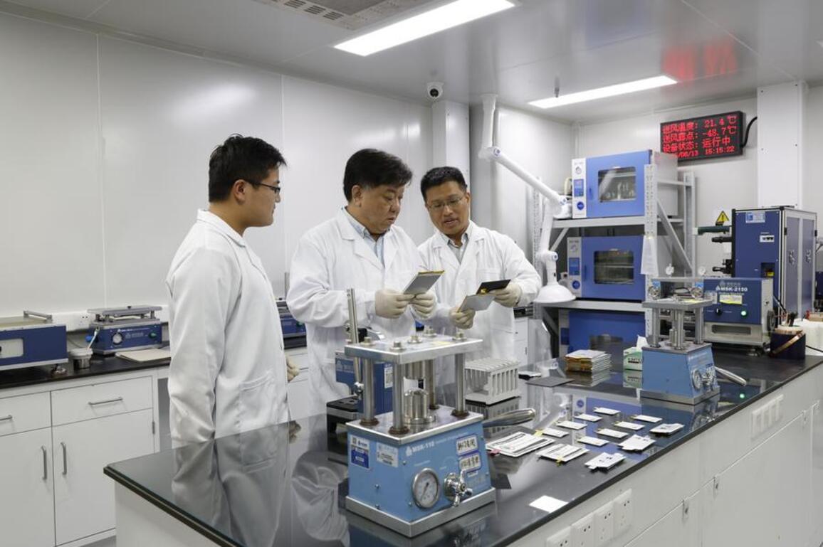 Chinese researchers increase lithium battery energy, endurance by 200 percent to 300 percent